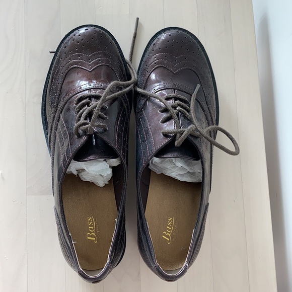 Bass ox shoes - sparkling under light/ sun - Picture 4 of 7